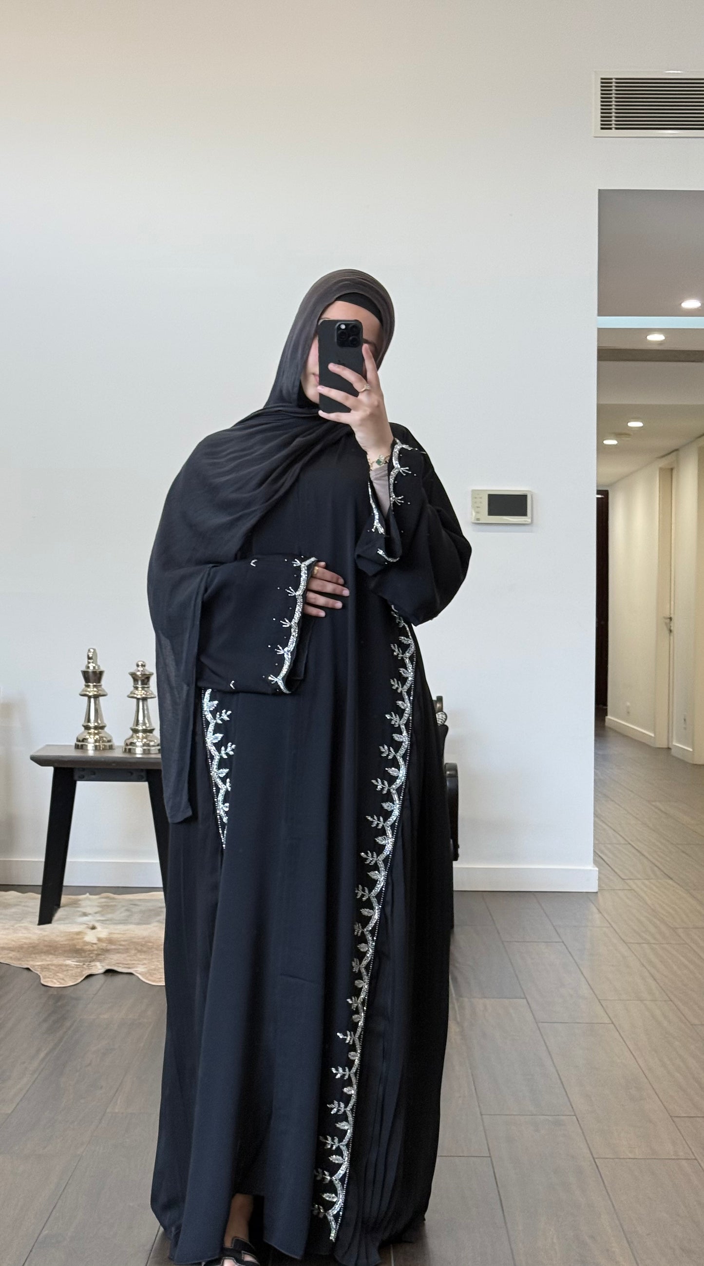 Amira Abaya
