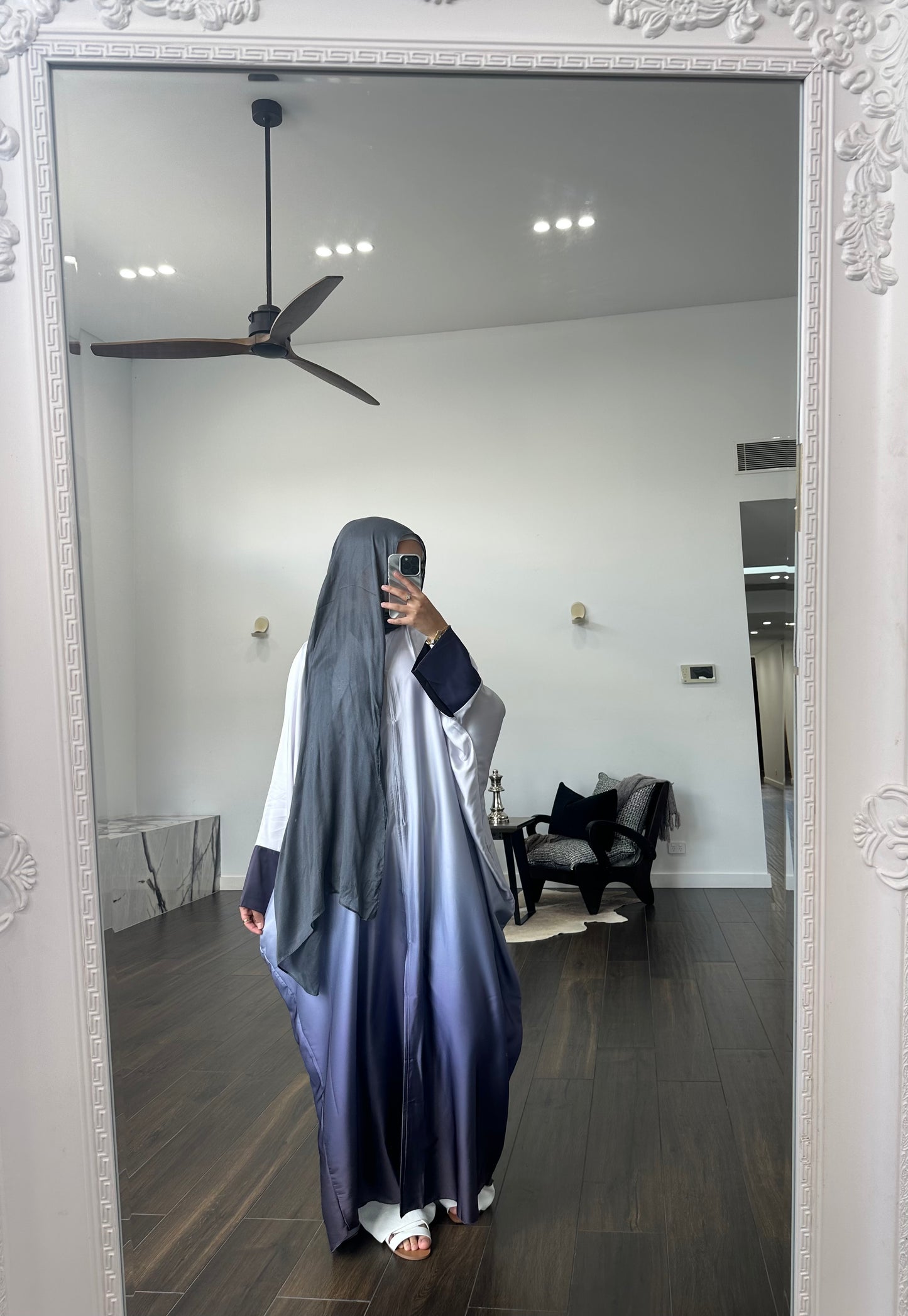 Inayah Abaya