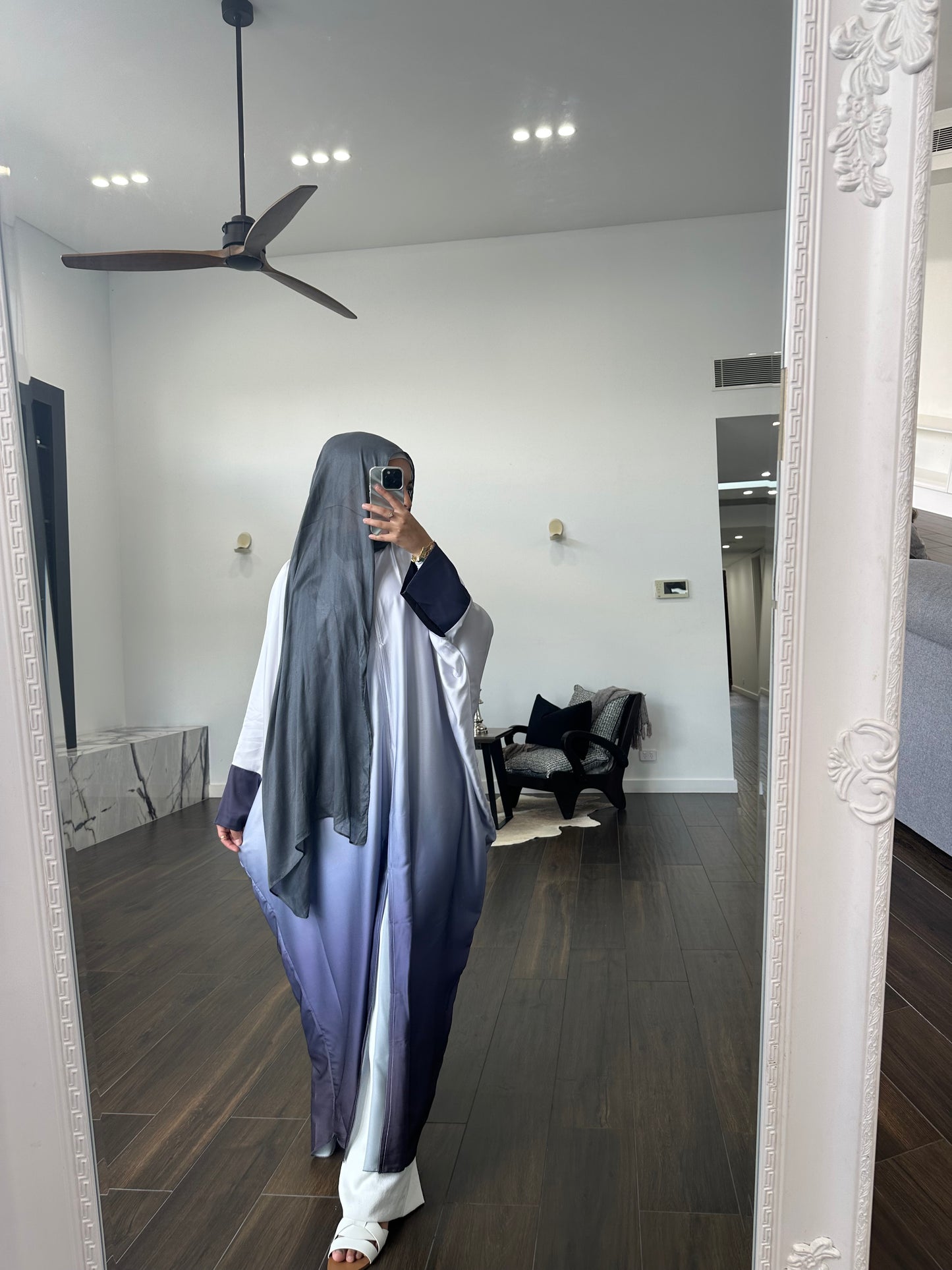 Inayah Abaya