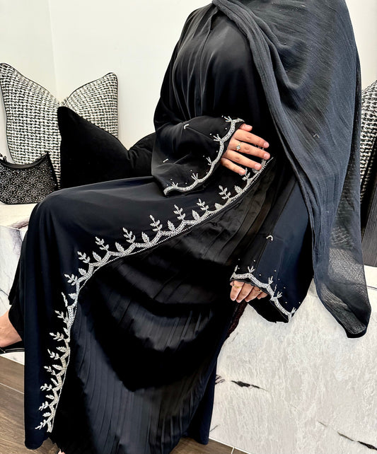 Amira Abaya